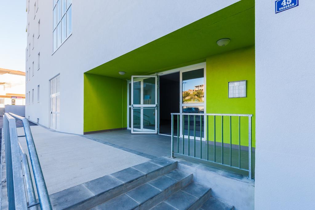 Sky Split Apartment Exterior foto